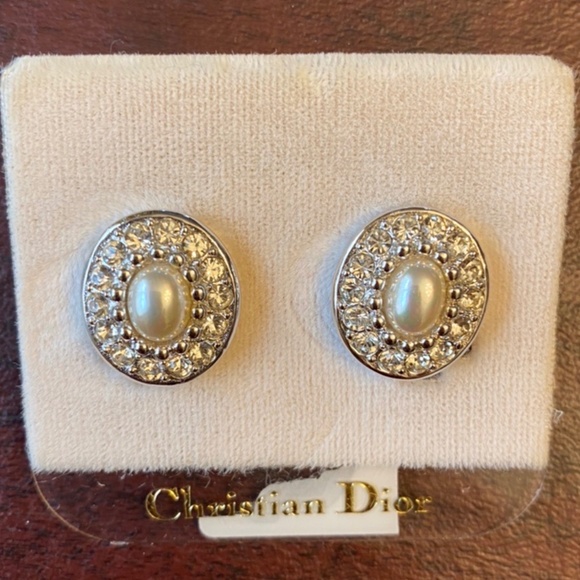 CHRISTIAN DIOR earrings - Picture 1 of 4